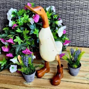 GAZEBOS xx - Decorative wooden ducks