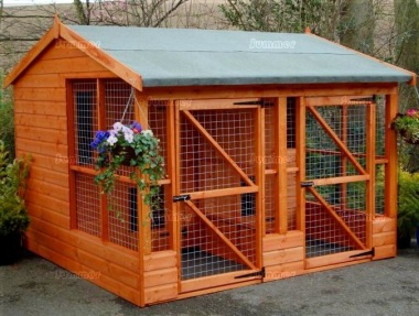 Apex Shiplap Twin Kennel and Run 203 - Side Door, Fitted Free